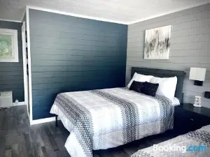 TeePee Room 12-Newly Renovated