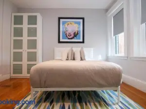 A Stylish Stay w/ a Queen Bed, Heated Floors.. #11