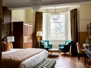 Worplesdon Place Hotel