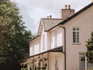 Plas Dinas Country House