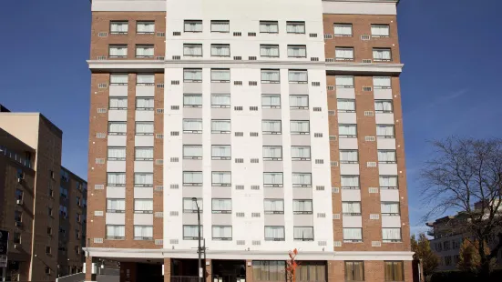 Allure Hotel & Suites - London Downtown