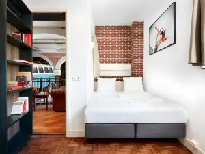 Hotel Not Hotel Rotterdam
