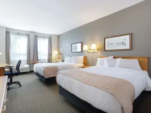 Lakeview Inns & Suites - Okotoks