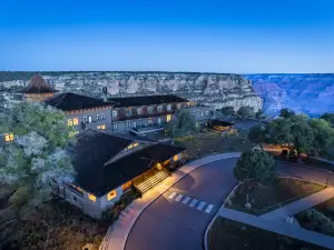 埃爾託瓦爾酒店（El Tovar Hotel）