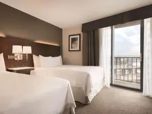 Radisson Hotel Cincinnati Riverfront
