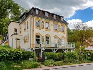 布科溫泉度假飯店