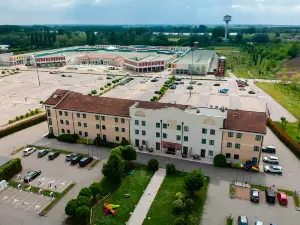 UNA HOTELS Occhiobello