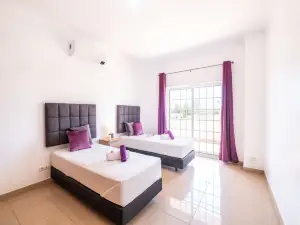Villa Bahia - Moradia Com Piscina de água Salgada em Albufeira