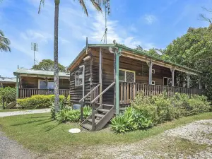 反射南布卡頭 - 假日公園