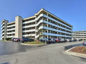 Summer Winds Resort Condo w/ Ocean Views!