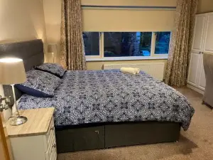 MapleHouse B&B