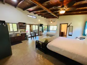 Kane Villas - Mountain Pine Ridge