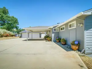 Lakeport Home w/ Stunning Lake & Mountain Views
