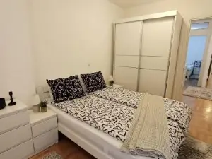 Venus Deluxe Apartment