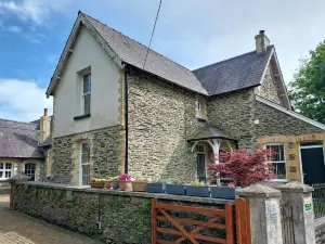 Old School B & B