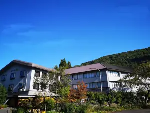 十和田湖 遊月