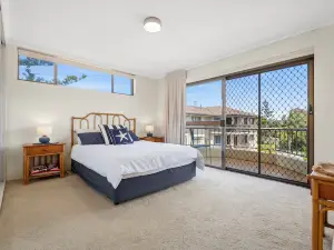 Beachfront Relaxing Getaway