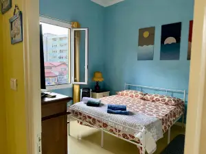 1002IM - Paint House