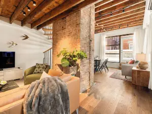 Mana and Lila Boutique Aparthotel