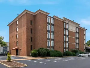 Best Western Hampton Coliseum Inn