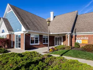 查爾斯頓索尼斯塔ES套房酒店