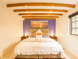Mackaya Bella Guest House