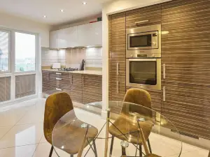 Modern Home with Garden, Corby
