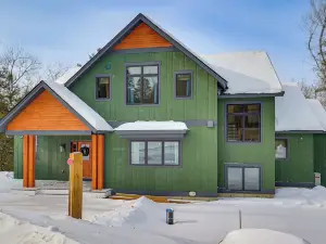 셰프 주방 & 오키모 전망 있는 럭스 마운틴 홈