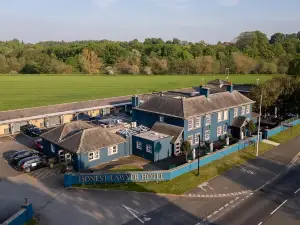 Honest Lawyer Hotel