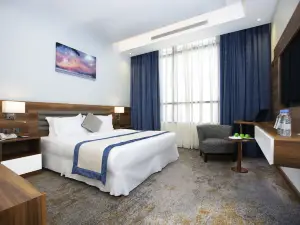 Eva Hotel