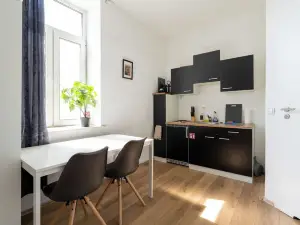 FarawayHomes Studios 43