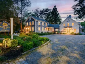 Isaiah Hall Bed & Breakfast Inn