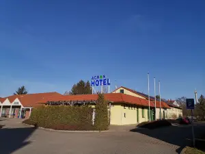 安格魯 - 奎德林堡酒店