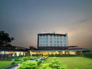 TreeHouse Velis Sonipat