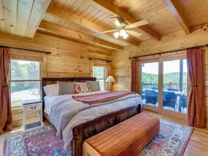 Hot Tub, Game Room! Group-Friendly Nebo Cabin