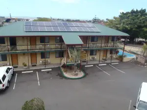 Harbour Lodge Motel