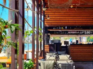 Hotel Jona