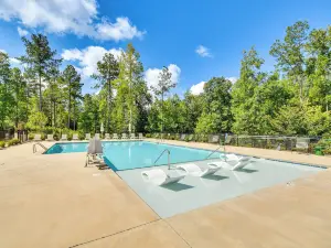 Hot Tub and Game Room! Family Connelly Springs Home
