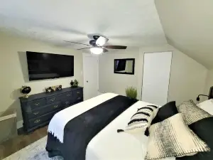 Comfortable, Convenient, & Spacious 3 bedroom home