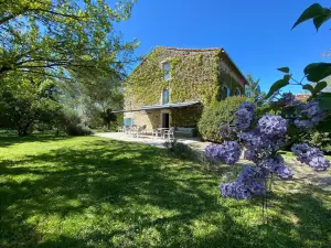 Le Clos Pastel Chambres d'hôtes et Son Studio Suite - Adultes Only