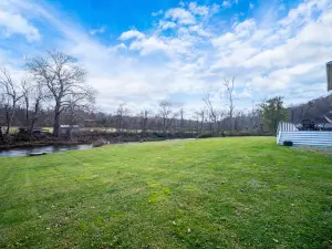 Fabulous 4 Season Resort Home  on the Ten Mile River