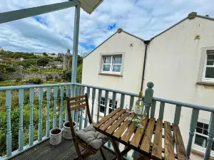 Harbourside Apartments