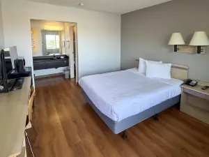 Motel 6 Las Vegas, NV - Boulder Highway