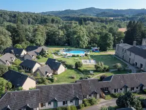 VVF Château sur la Vienne Lac de Vassivière