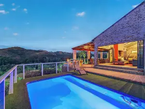 Zwartberg View Mountain Lodge