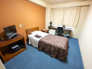 Business Hotel Takazawa Nagaura Station