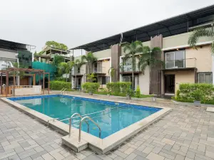 Alaya Stays - Imperial Mystara 5BHK Near Khandala Hills