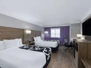 La Quinta Inn by Wyndham Kansas City Lenexa