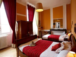 L'Alzire - Logis Auberge Culturelle