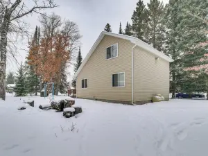 Family Nature Escape! South Branch Haven w/ Deck